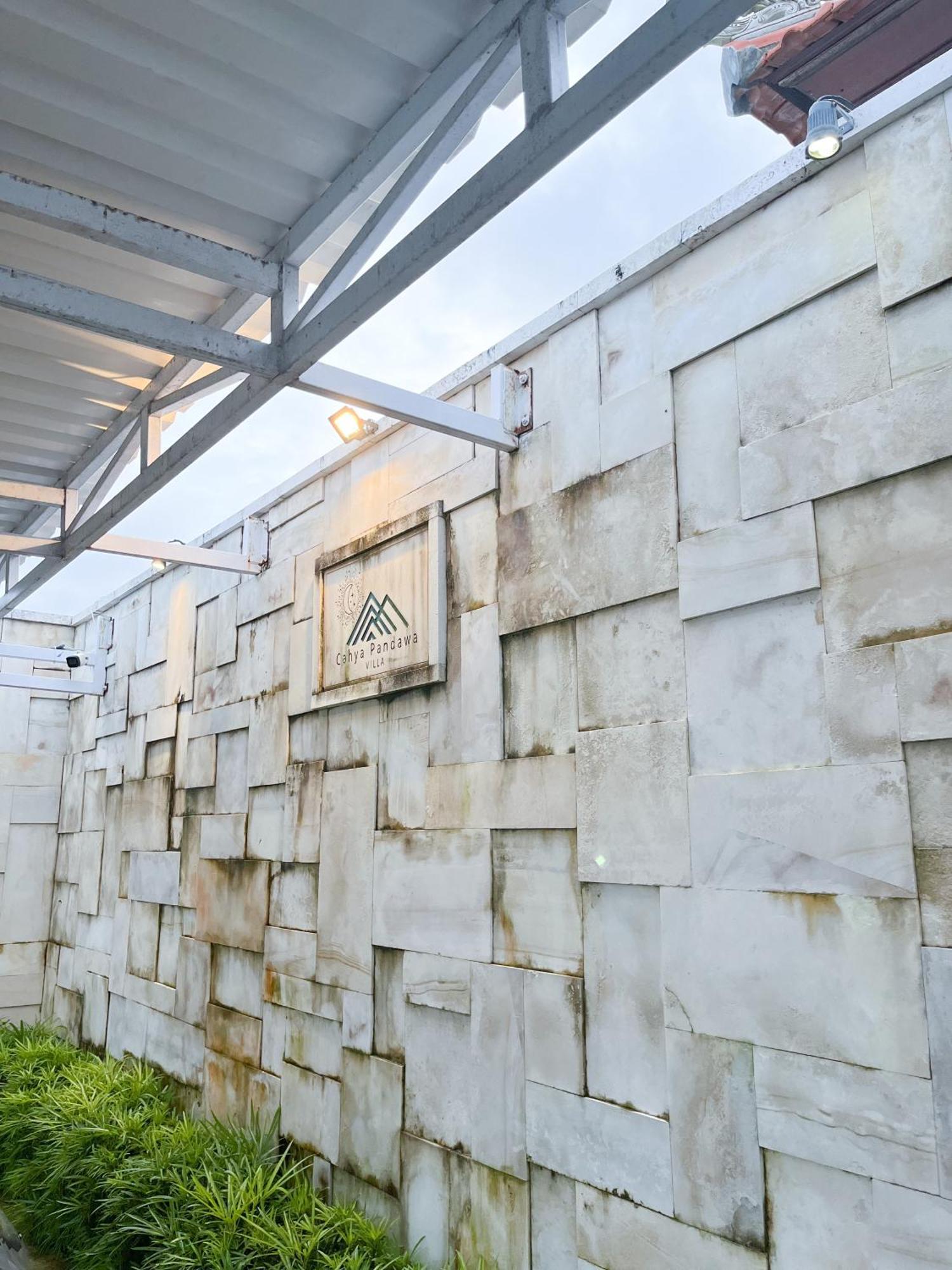 Cahya Pandawa Villa 4 Ungasan Kültér fotó
